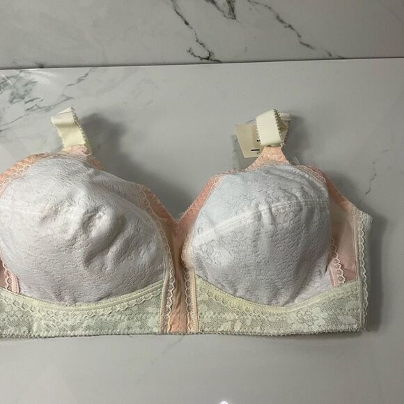 VINTAGE 80’s Playtex 18 Hour Bra - Picture 2 of 4